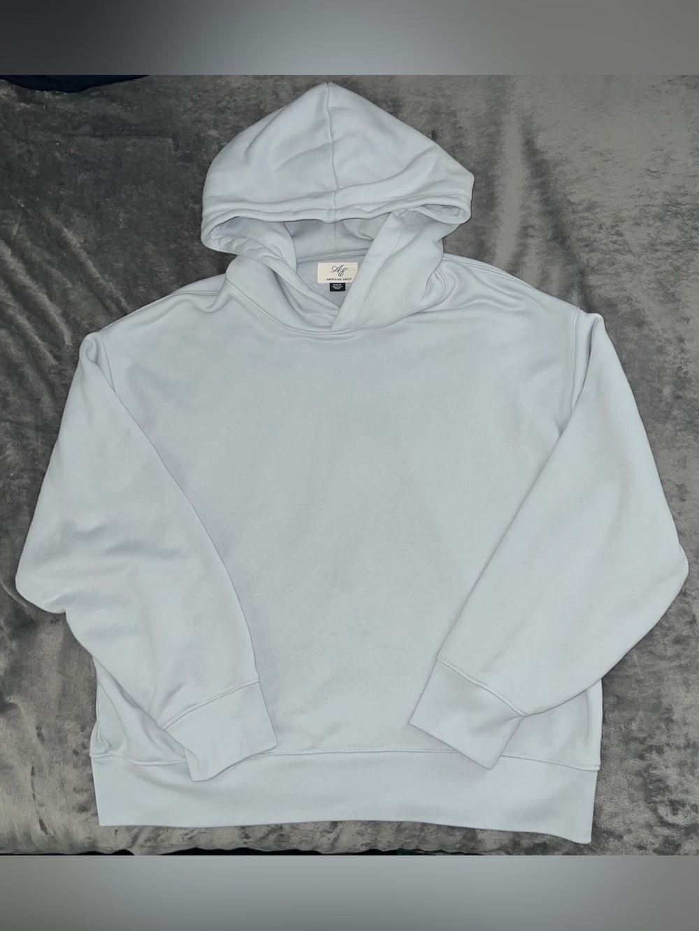 American Eagle Women’s Everyday Luxe Hoodie (Medium)
